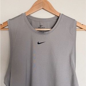Nike muted lavender tank